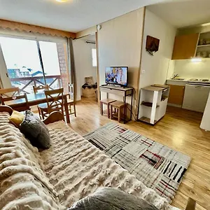 Appartement Lumineux Avec Une Belle Vue Montagne, Allos